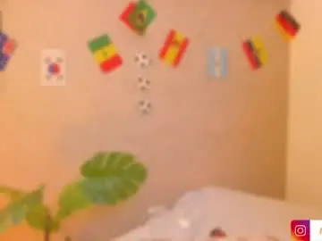 Chaturbate Private Sex Chat of miah_luv