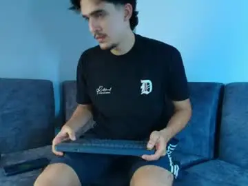 Chaturbate Sex Chat of justinsinner1