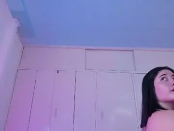 Chaturbate Live Sex Cam of riley_skye_