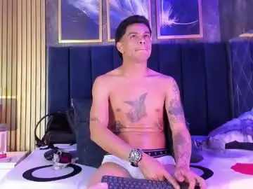 Chaturbate Watch Live Sex Cams of andrew_haalls