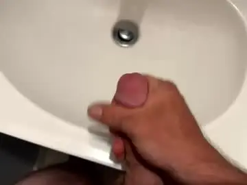 Chaturbate Sex Cam of blueeyedwhitedragon48