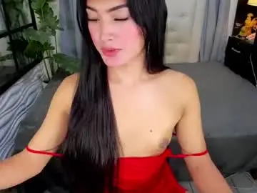 Chaturbate Live Sex Cam of phenomenal_ivy