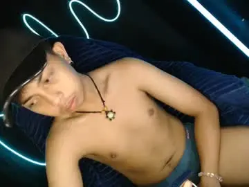 Chaturbate Free Porn Cam of itsyourcummerboy_xx