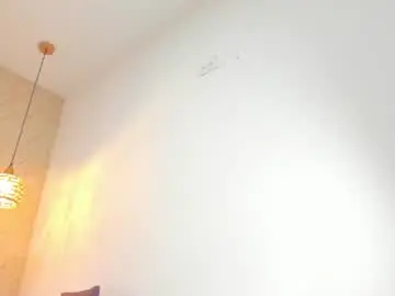 Chaturbate Watch Live Sex Cams of miia03