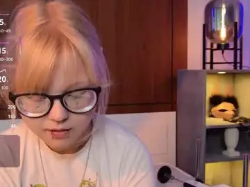 Chaturbate Nude Webcam of moliqin