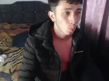 Chaturbate Live Sex of shadow_men_