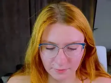 Chaturbate Live Sex Cam of alicexcute1