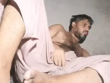 Chaturbate Live Porn of hairybouy264541