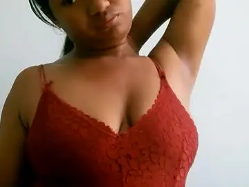Chaturbate Live Sex Cam of zina479102