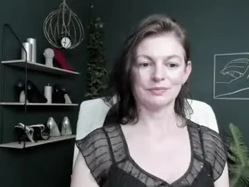 Chaturbate Live Sex Cam of vivian_dream