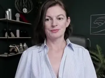 Chaturbate Free Live Porn of vivian_dream