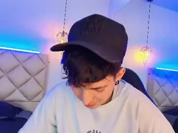 Chaturbate Live Sex Cam of jheampiero
