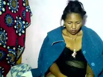 Chaturbate Free Porn Cam of luxaluna
