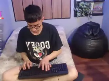 Chaturbate Sex Chat of andy_norton