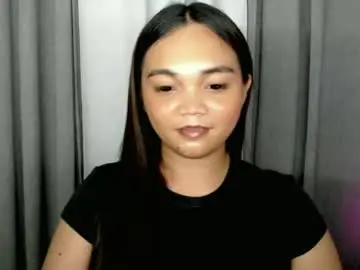 Chaturbate Live Sex Cam of holy_shine