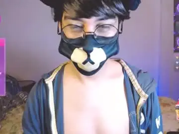 Chaturbate Watch Live Sex Cams of yuniorb