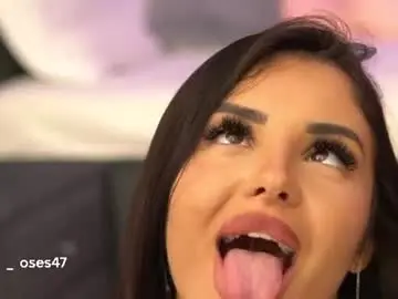 Chaturbate Best live sex cam show of lila_hottie_rosie
