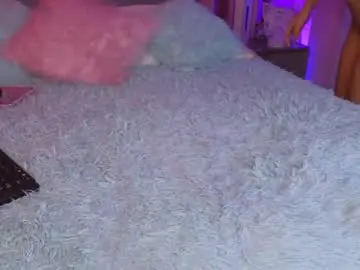 Chaturbate Adult Webcam of emiiscoot_1