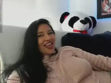 Chaturbate Best live sex cam show of andrea_bonnie