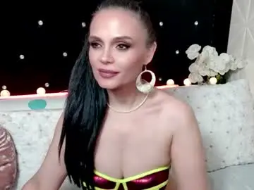 Chaturbate Best live sex cam show of julia_divinne