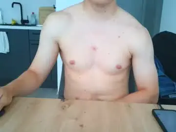 Chaturbate Free Porn Cam of thecuteguy144949