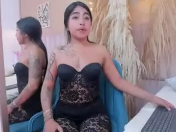 Chaturbate Live Sex Cam of mia__bailey_