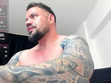 Chaturbate Free Porn Cam of mikebigboy31