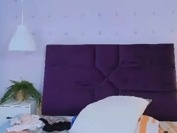 Chaturbate Live Sex of sirenyrouss