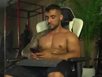 Chaturbate Live Porn of eric_harrison1