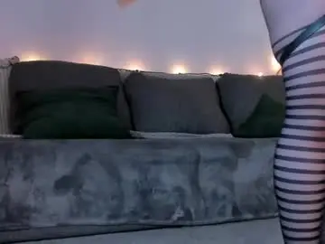 Chaturbate Live Sex Cam of nanayoursoul