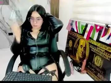 Chaturbate Sex Chat of queen_findom1