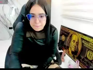 Chaturbate Adult Webcams of queen_findom1