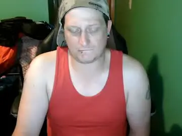 Chaturbate Free Porn Cam of edwardaims_2please