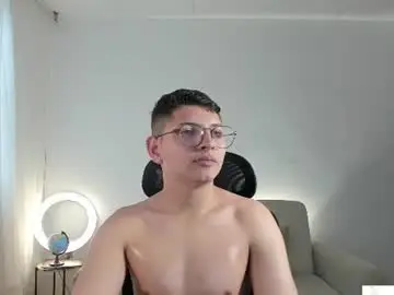 Chaturbate Watch Live Sex Cams of juan_belmont1