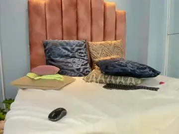 Chaturbate Best live sex cam show of lou_rosse