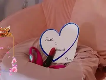 Chaturbate Watch Live Sex Cams of naomihoney77