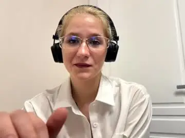 Chaturbate Private Sex Chat of cleopatralewey