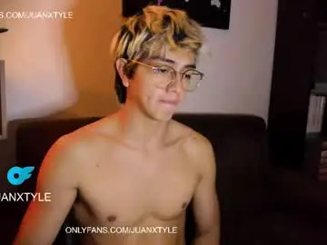Chaturbate Adult Webcam of juancamroom