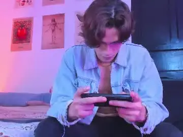 Chaturbate Live Sex Cam of black_skull22