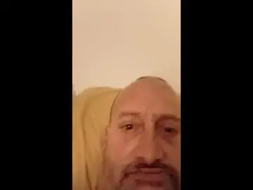 Chaturbate Free Porn Cam of eddiecrites50