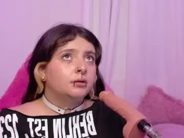 Chaturbate Live Sex Cam of sachi_meow