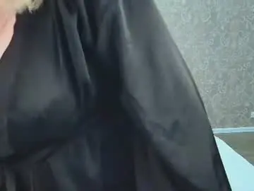 Chaturbate Sex Cam of emmaellison924117