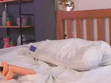 Chaturbate Watch Live Sex Cams of emilyfinne