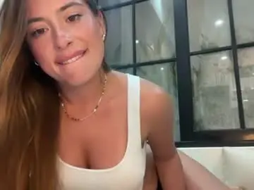 Chaturbate Watch Live Sex Cams of karinaaaxx