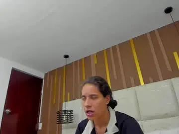 Chaturbate Watch Live Sex Cams of miacours