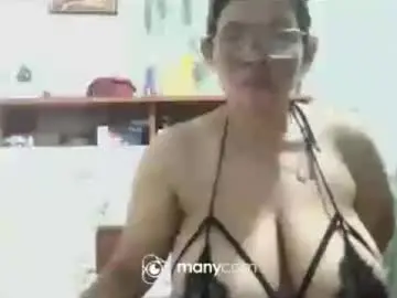 Chaturbate Live Porn of cock_inmy_boobs