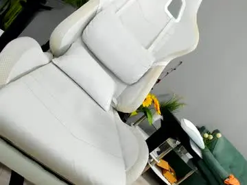 Chaturbate Live Sex of eveeevian