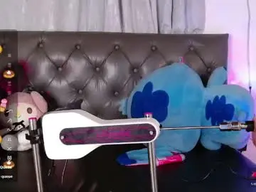 Chaturbate Sex Cam of evie_cloud
