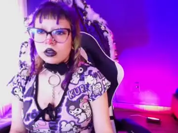 Chaturbate Adult Webcam of kuromi_purple