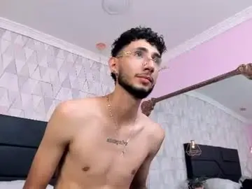 Chaturbate Nude Webcam of noah_ashford